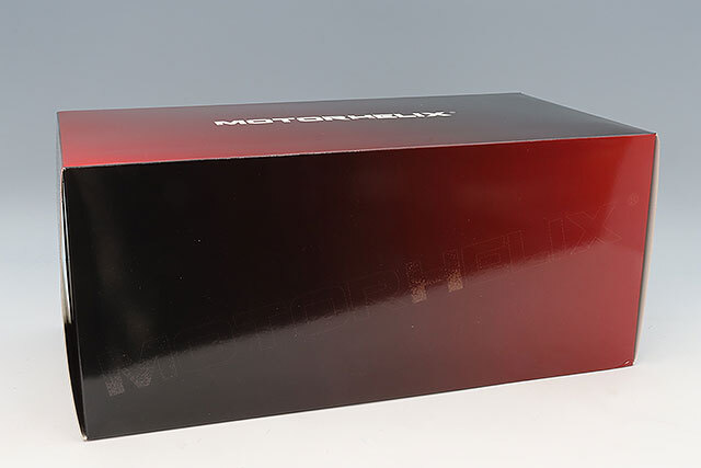 MOTORHELIX 1/18 日産 GT-R (R35) トラックエディション エンジニ