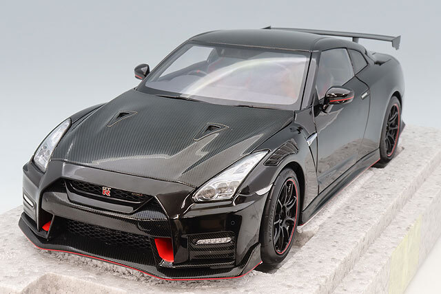 MOTORHELIX 1/18 日産 GT-R ニスモ (R35) スペシャルエディション 2022