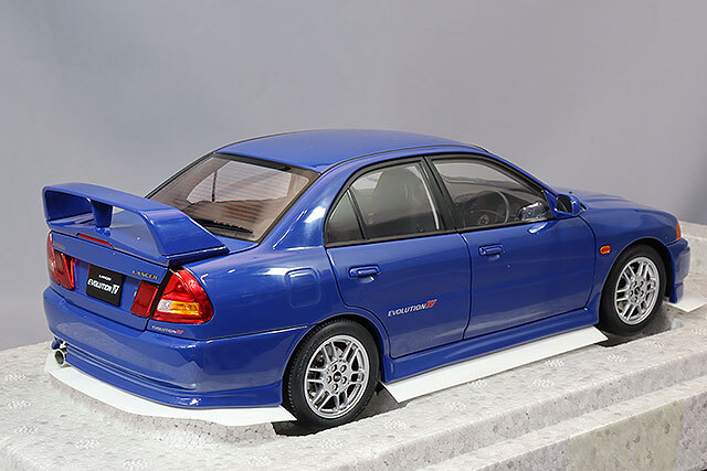 ミニパル　100cm ミニッツAWD ダッジ チャレンジャー SRT ヘルキャット シルバー 32621S