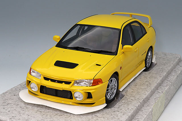 harekun8182 アンファティファンデ計3 グリーンオークルイエロー MOTORHELIX 1/18 三菱 ランサー エボリューション EVO IV ダンデ