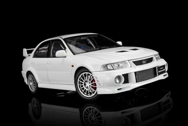 ☆予約品☆ MOTORHELIX 1/18 三菱 ランサー エボリューション VI GSR