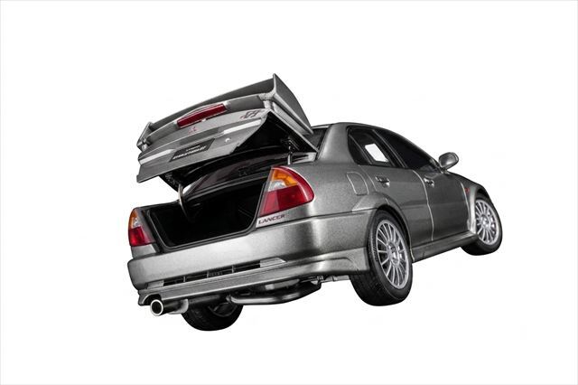 ☆予約品☆ MOTORHELIX 1/18 三菱 ランサー エボリューション VI GSR