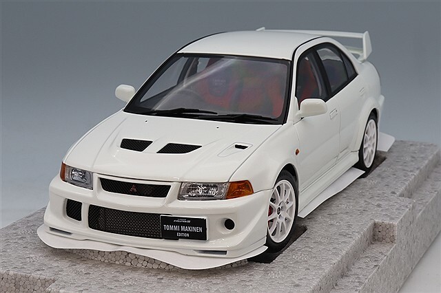 MOTORHELIX 1/18 三菱 ランサー エボリューションVI GRS T.M.E スコー