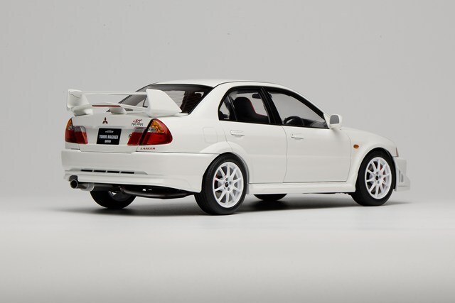 ☆予約品☆ MOTORHELIX 1/18 三菱 ランサー エボリューションVI