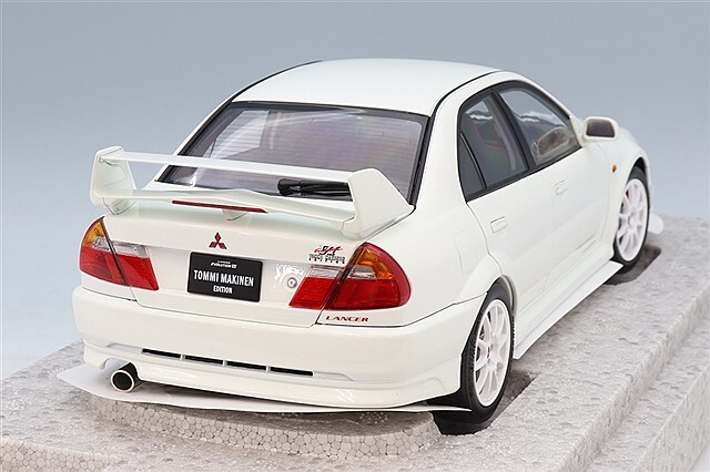 MOTORHELIX 1/18 三菱 ランサー エボリューションVI GRS T.M.E スコー