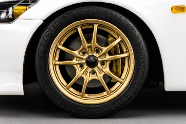 ☆予約品☆ MOTORHELIX 1/18 ホンダ S2000（AP2） 無限 プラチナム