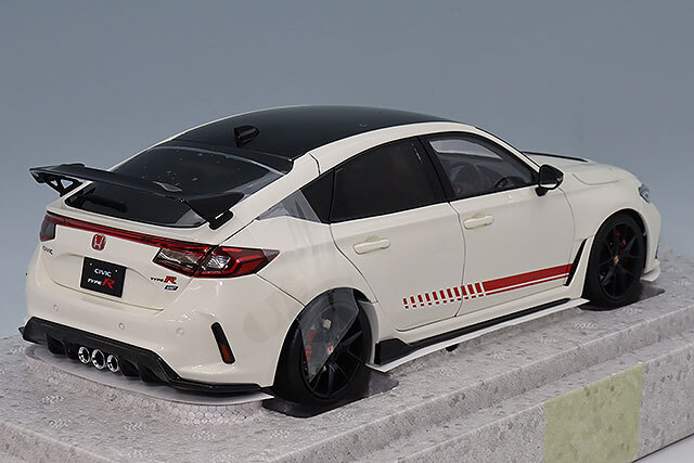 MOTORHELIX 1/18 ホンダ シビック タイプR (FL5) アルティメット