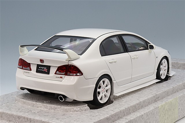 ホンダ シビックタイプR ホワイト 1/18 1/18 ホンダ シビック TYPE R チャンピオンシップホワイト