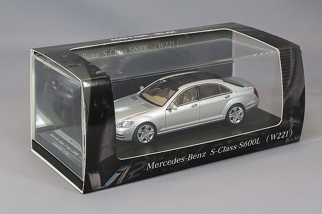 MOTORHELIX 1/64 メルセデスベンツ Sクラス S600L W221 シルバー