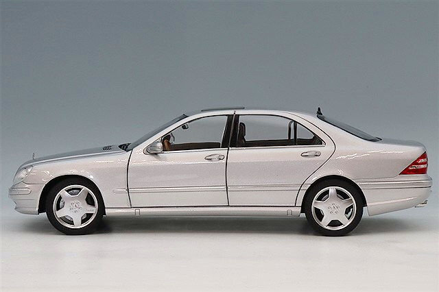 MODELISSIMO特注】 ノレブ 1/18 メルセデスベンツ S55 AMG W220 2000