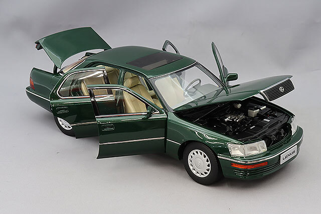 XiaoGuang MODEL 1/18 レクサス LS400 1993 グリーン