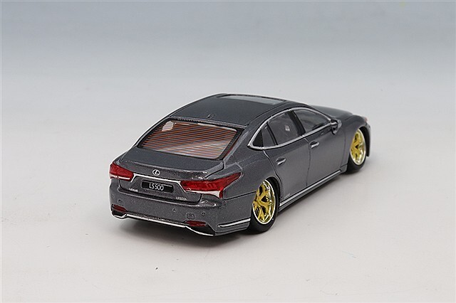 GCD x エンチェリー 1/64 レクサス LS500 ローライダー グレー (左