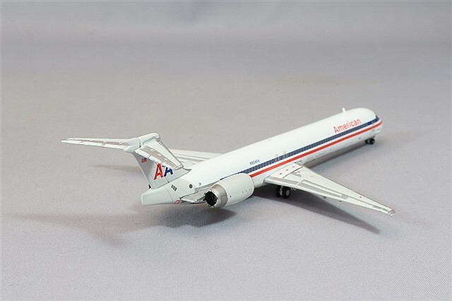 ジェミニジェッツ 1/400 マクドネルダグラス MD-90-30 アメリカン航空