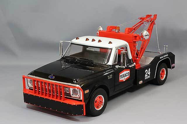 グリーンライト 1/18 1970 シボレー C-30 デュアリーレッカー