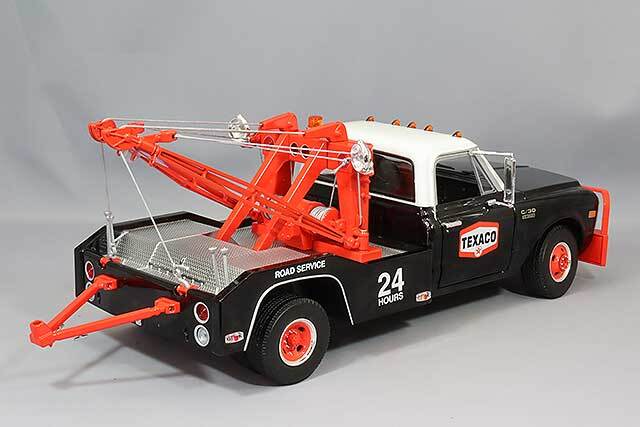 グリーンライト 1/18 1970 シボレー C-30 デュアリーレッカー Texaco