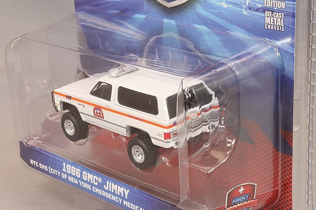 グリーンライト '87 GMC ジミー リフテッド 紺／白 グリーンライト '87 GMC ジミー リフテッド 紺／白 - メルカリ