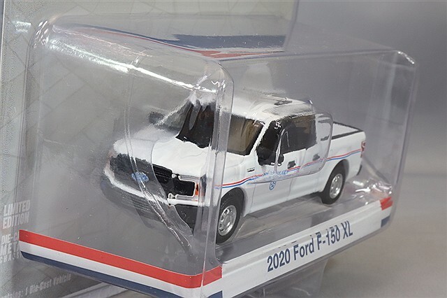 グリーンライト　グッドイヤー　2020　フォード　F-150　1/64 グリーンライト 2020 フォード F-150 XLT - メルカリ
