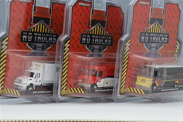 グリーンライト 1/64 H.D.トラック シリーズ21 3台セット
