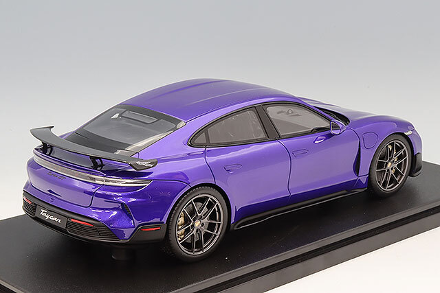 GTスピリット 1/18 ポルシェ タイカン ターボ GT 2023 パープル