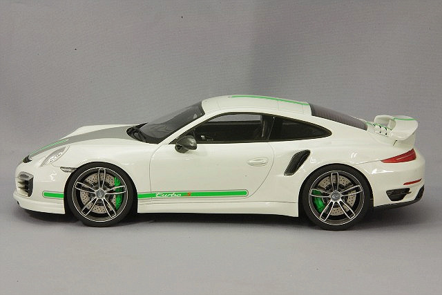 GTスピリット 1/18 ポルシェ 911 (991) ターボ テックアート ホワイト 