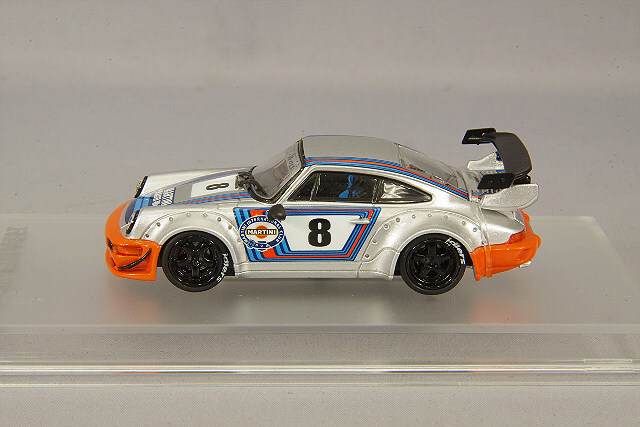 RWB964 マルティニ フラット6『M64』ユニットも付属！」イグニッションモデルから
