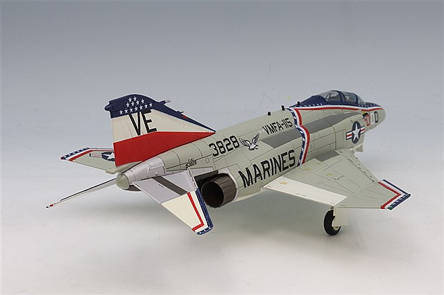 ホビーマスター 1/72 F-4J ファントムII 153828 アメリカ海兵隊 岩国