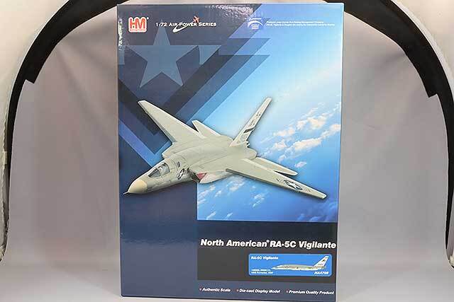 ホビーマスター 1/72 RA-5C ヴィジランティ  