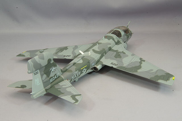 ホビーマスター 1/72 EA-6E プラウラー アメリカ海軍 VAQ-142 イラクの 