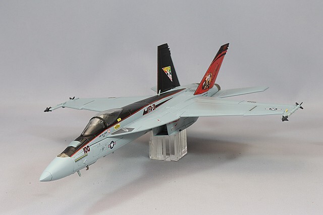 ホビーマスター 1/72 F/A-18E スーパーホーネット アメリカ海軍 第31 