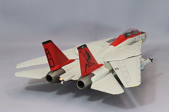 ホビーマスター 1/72 F-14B トムキャット アメリカ海軍 VF-101 グリム  