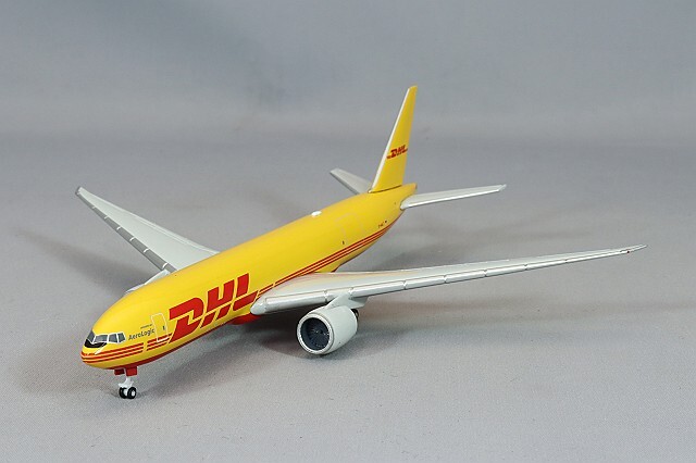 ヘルパウィングス 1/500 ボーイング 777F DHLアビエーション D-AALT