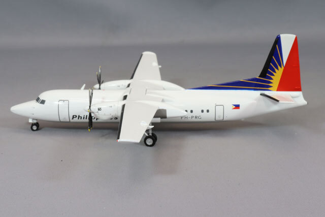 ミニカー　1/200 Fokker 50 マースク航空 OY-MMT [HE572804] Herpa Wings Fokker 50 マースク航空 OY-MMT 1/200[572804]