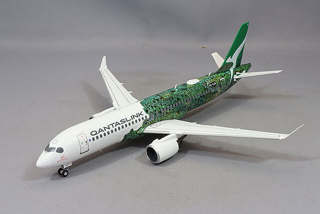 ヘルパ 1/200 エアバス A220-300 カンタスリンク Flying Art