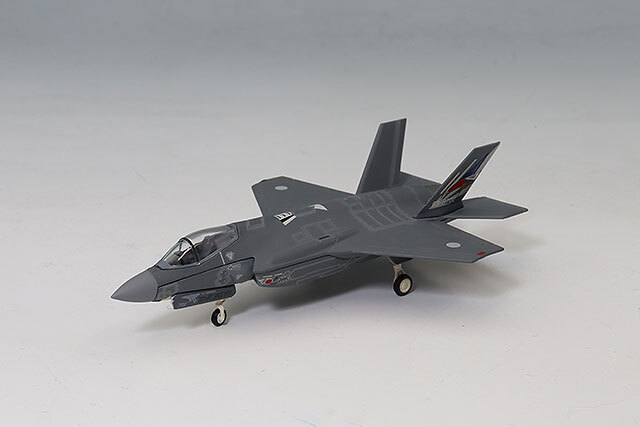 ヘルパ 1/200 F-35A ライトニングII 航空自衛隊 三沢基地 302飛行隊 50