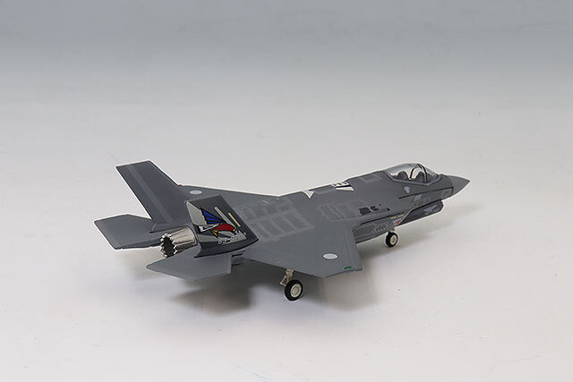 ラスト1枚 13FS パッチ F-35A 三沢基地 パンサードライバー ヘルパ 1/200 F-35A ライトニングII 航空自衛隊 三沢基地 302
