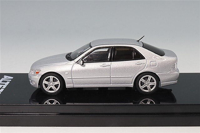 ホビージャパン 1/64 トヨタ アルテッツァ RS200 (E10) 1998