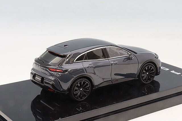ホビージャパン 1/64 トヨタ クラウンスポーツ Z 2.5L ハイブリッド