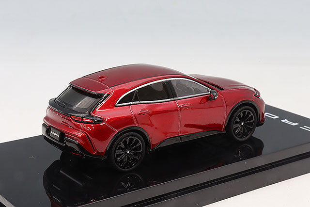ホビージャパン 1/64 トヨタ クラウンスポーツ Z 2.5L ハイブリッド