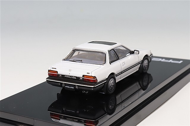 ホビージャパン 1/64 ホンダ プレリュード XX AB 前期型 ホワイト