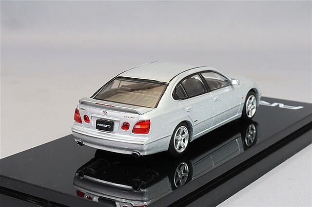 週末限定値下げ】C011 トヨタアリスト3.0V（シルバーメタリック