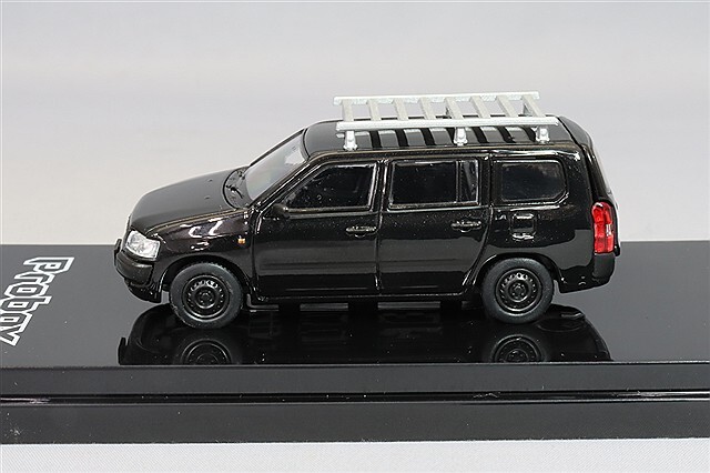 ホビージャパン 1/64 トヨタ プロボックス カスタムver. ルーフ