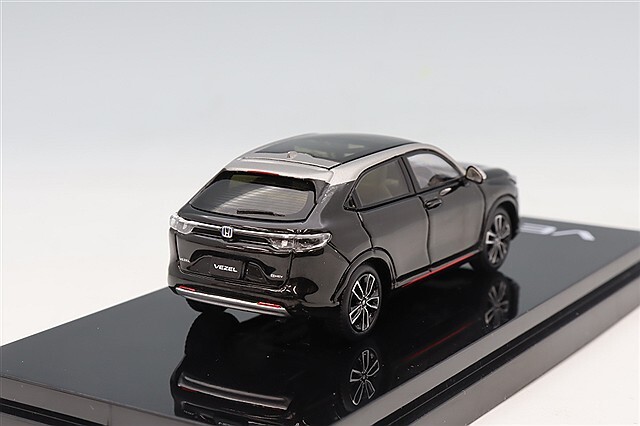 ホビージャパン 1/64 ホンダ ヴェゼル e:HEV PLaY クリスタルブラック