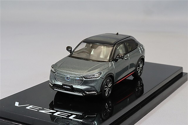 ホビージャパン 1/43 ホンダ ヴェゼル(レッド) ホビージャパン 1/43 ホンダ ヴェゼル e:HEV Z プレミアム