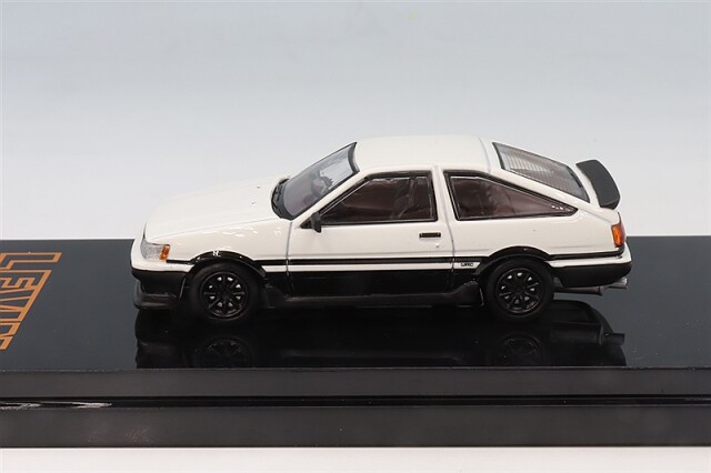ポン次郎 ホビージャパン 1/64 トヨタ カローラ レビン AE86 3ドア カスタム