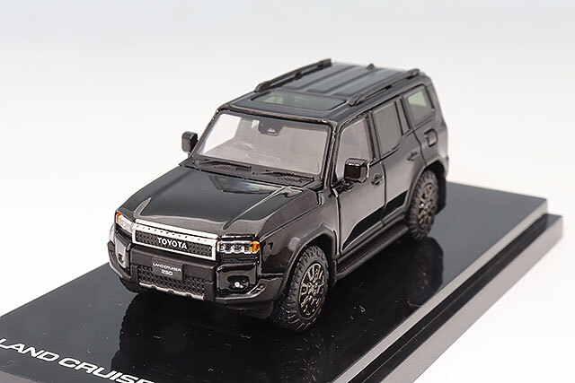 ホビージャパン 1/64 トヨタ ランドクルーザー 250 VX ガソリン車 右