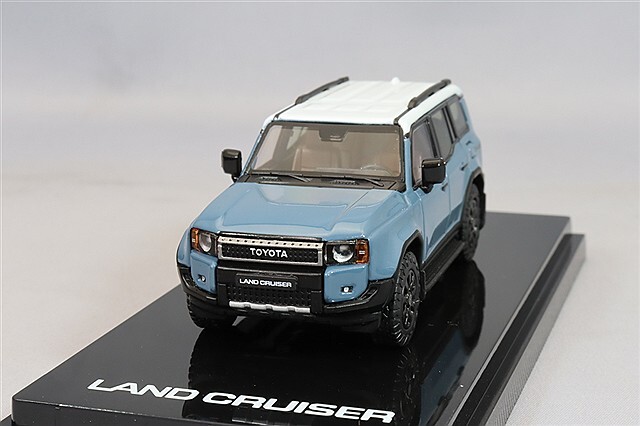 ホビージャパン 1/64 トヨタ ランドクルーザー 1stエディション (左 