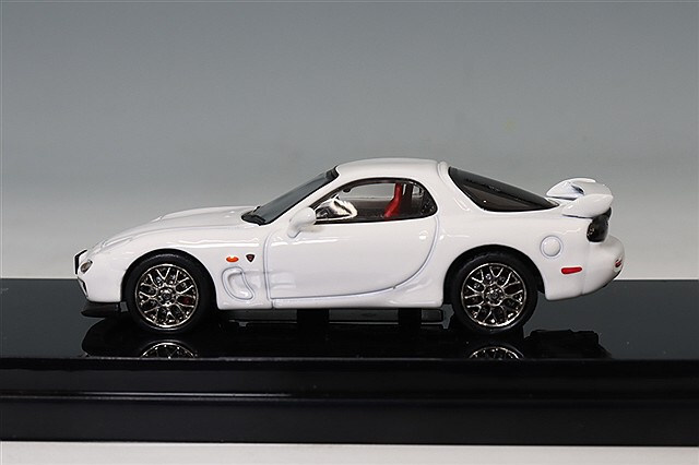 ホビージャパン 1/64 マツダ RX-7 (FD3S) スピリットR タイプA