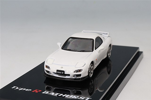 ホビージャパン 1/64 マツダ RX-7 (FD3S) タイプR バサースト エンジン