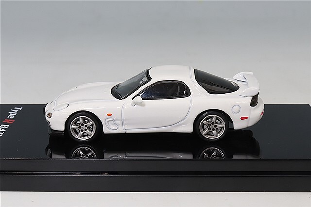 ホビージャパン 1/64 マツダ RX-7 (FD3S) タイプR バサースト エンジン
