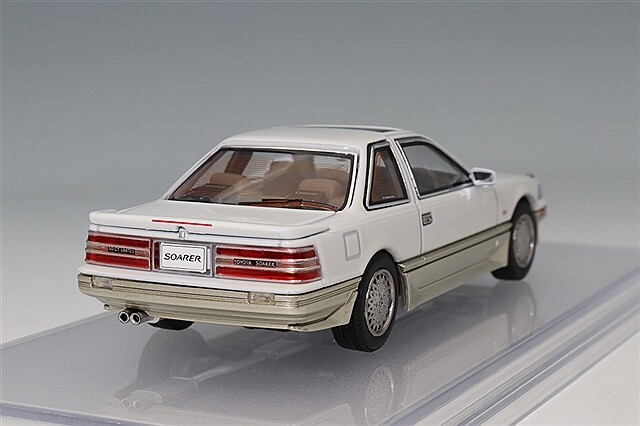 ホビージャパン 1/43 トヨタ ソアラ 3000 ツインカム 24 GT-リミテッド